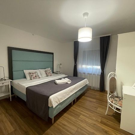 Deluxe Apartment Magnolia 2 Belgrado Buitenkant foto
